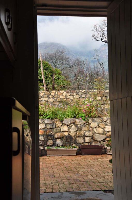 Kierie Kwaak Self Catering Stellenbosch Exterior foto